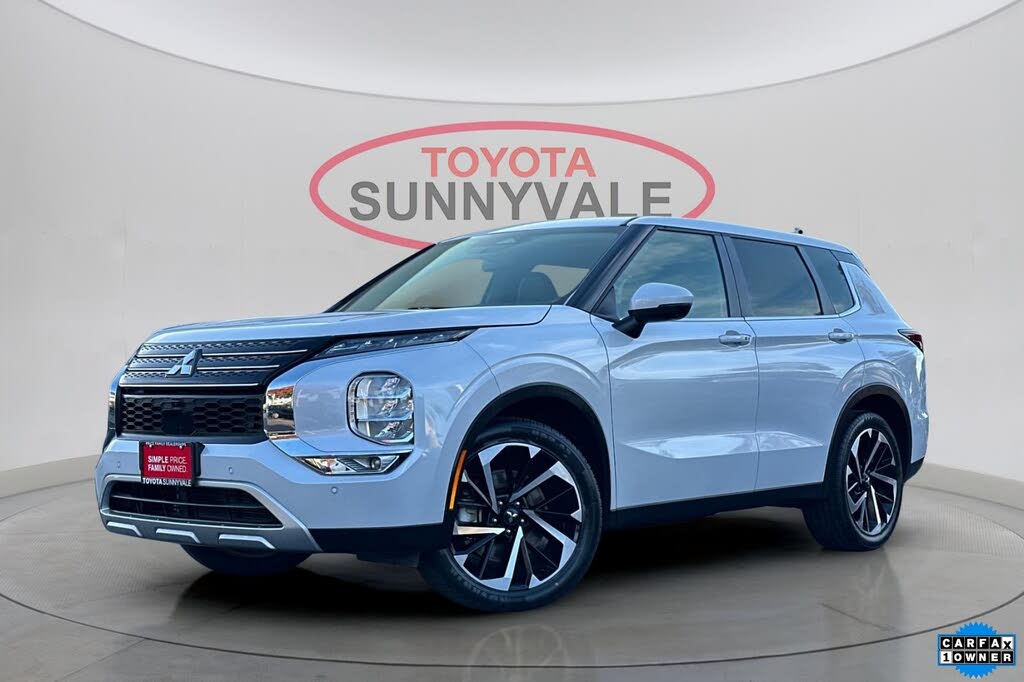 2024 Mitsubishi Outlander SE FWD