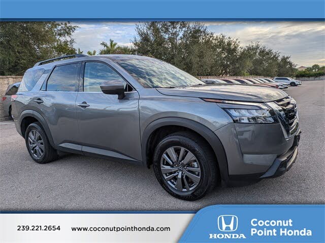 2025 Nissan Pathfinder SV 4WD