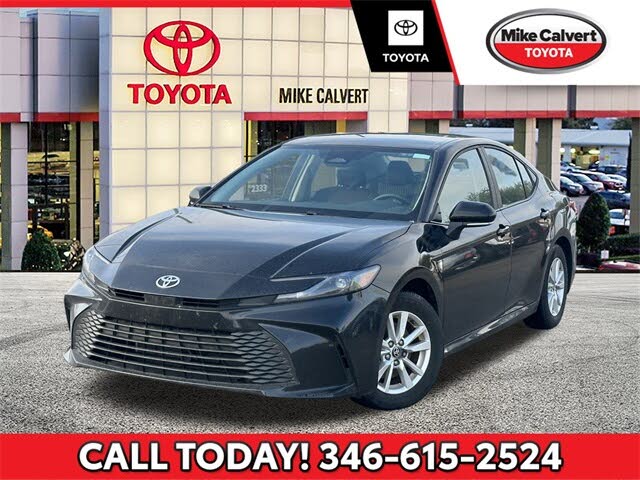 2025 Toyota Camry LE FWD