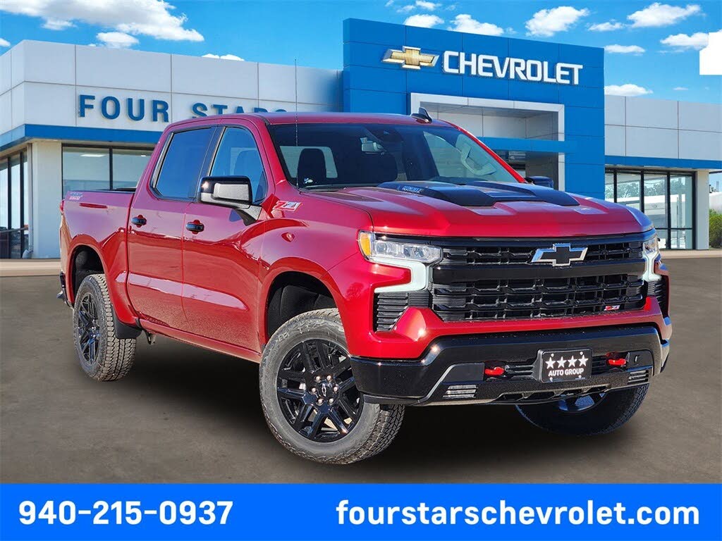 2026 Chevrolet Silverado 1500 LT Trail Boss Crew Cab 4WD