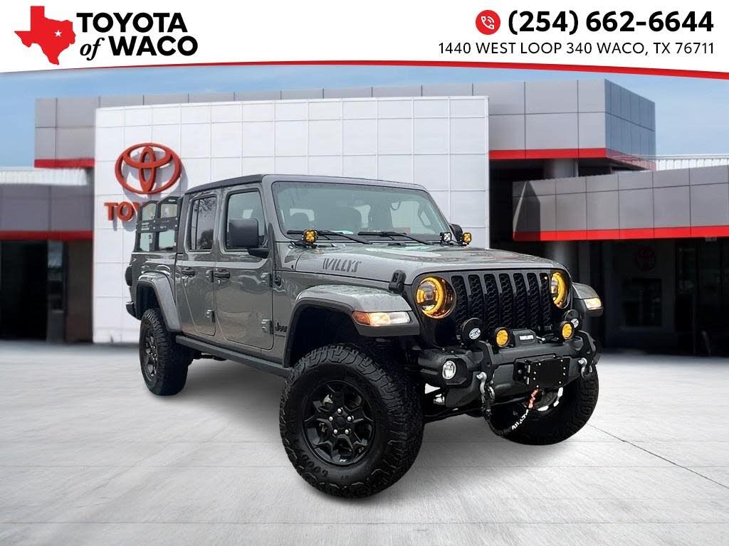2023 Jeep Gladiator Willys Crew Cab 4WD