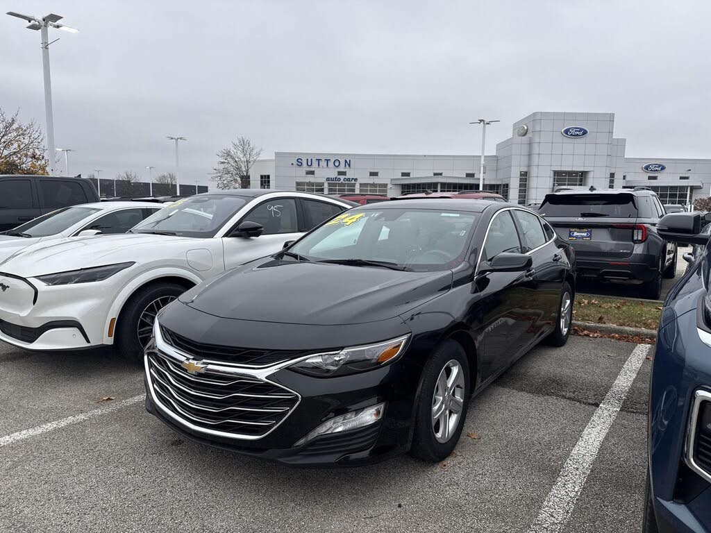 2024 Chevrolet Malibu LT with 1LT FWD