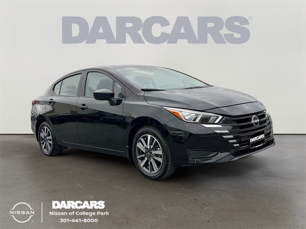 2024 Nissan Versa S FWD