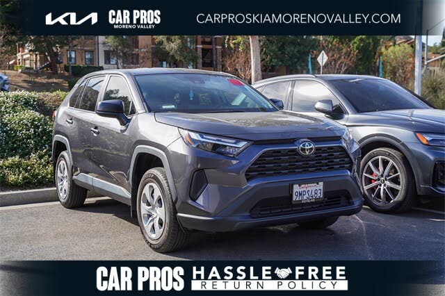 2024 Toyota RAV4 LE FWD