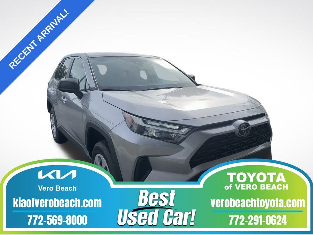 2024 Toyota RAV4 LE FWD