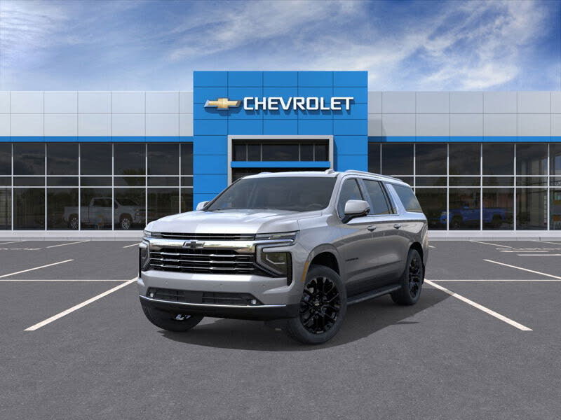 2025 Chevrolet Suburban LT 4WD