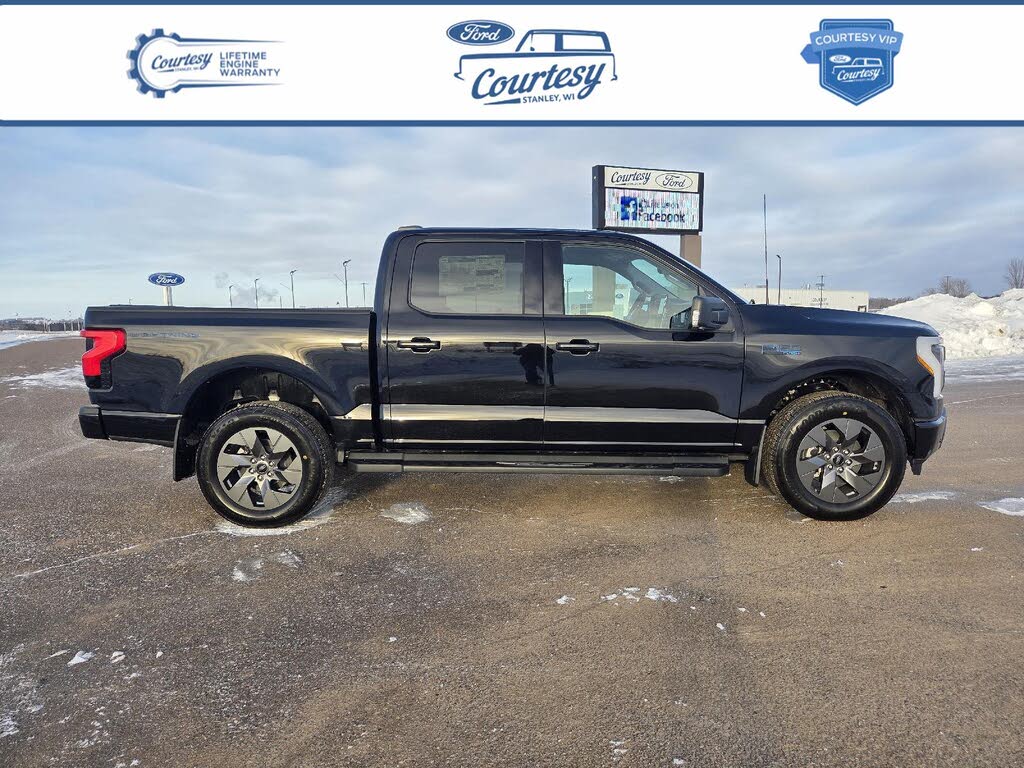 2025 Ford F-150 Lightning Flash SuperCrew AWD