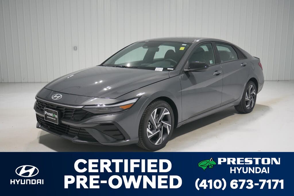 2025 Hyundai Elantra SEL Sport FWD