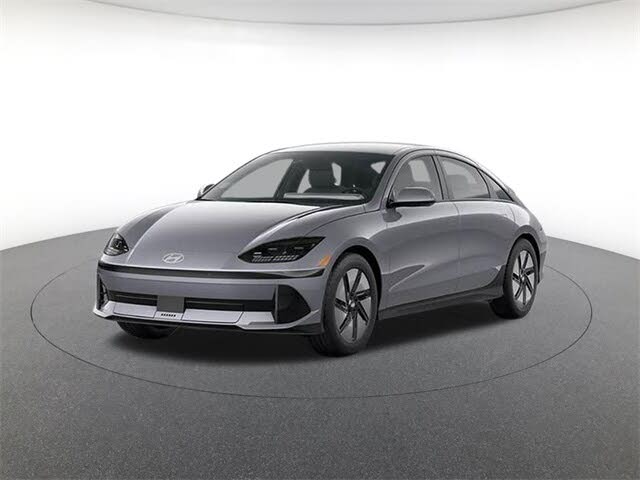2025 Hyundai Ioniq 6 SE RWD