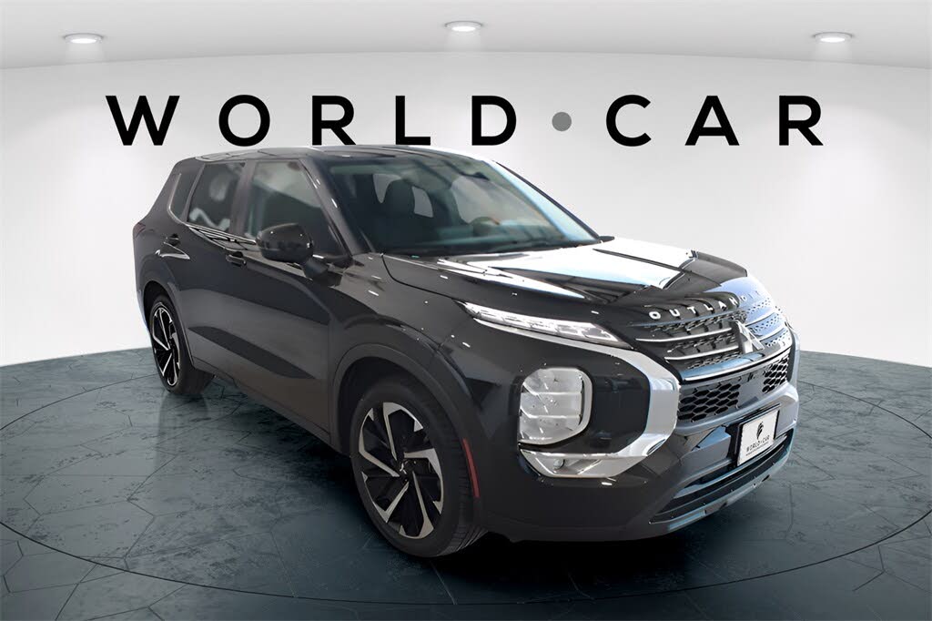 2022 Mitsubishi Outlander ES S-AWC