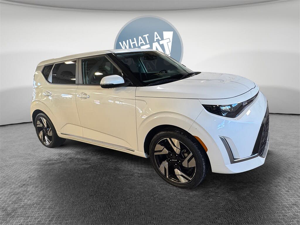 2023 Kia Soul GT-Line FWD
