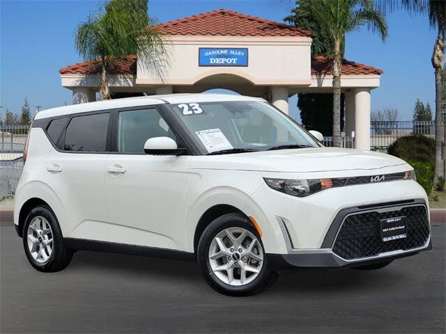 2023 Kia Soul LX FWD