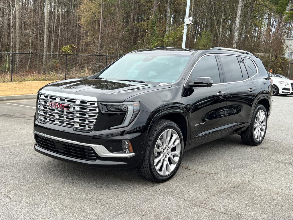 2024 GMC Acadia Denali FWD
