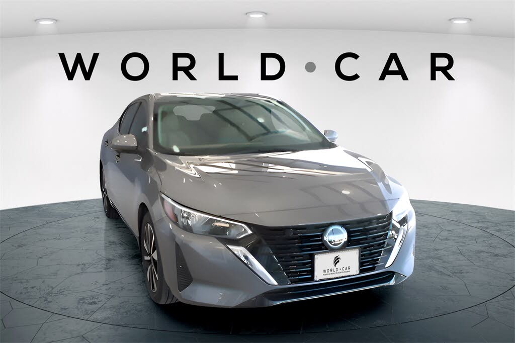 2025 Nissan Sentra SV FWD