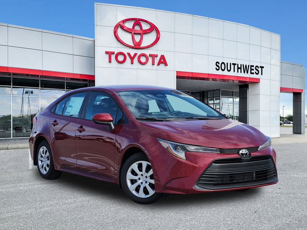 2026 Toyota Corolla LE FWD