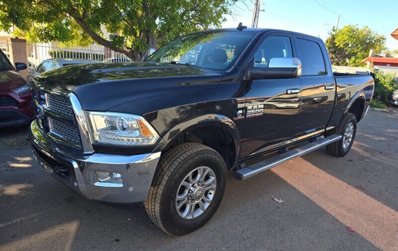 2016 RAM 2500 Laramie Crew Cab 4WD