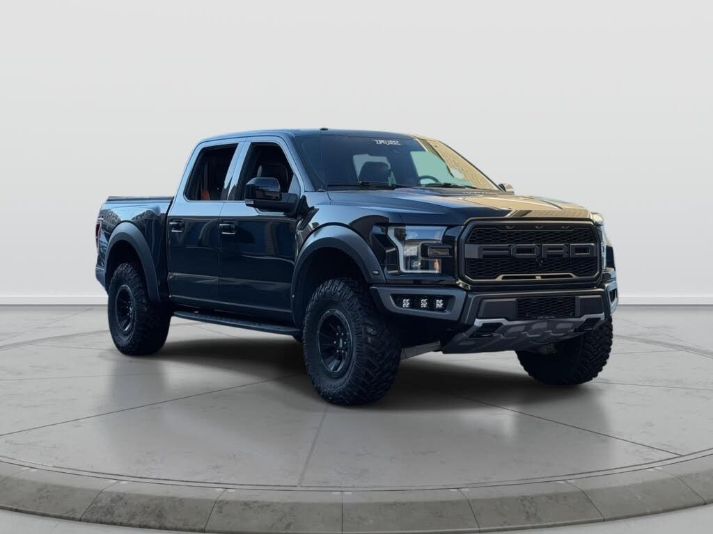 2017 Ford F-150 Raptor SuperCrew 4WD