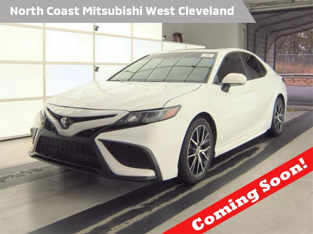 2024 Toyota Camry SE FWD