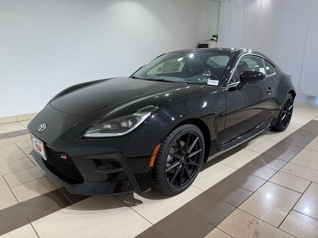 2025 Toyota GR86 Premium RWD