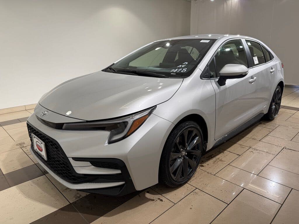 2026 Toyota Corolla Hybrid SE AWD