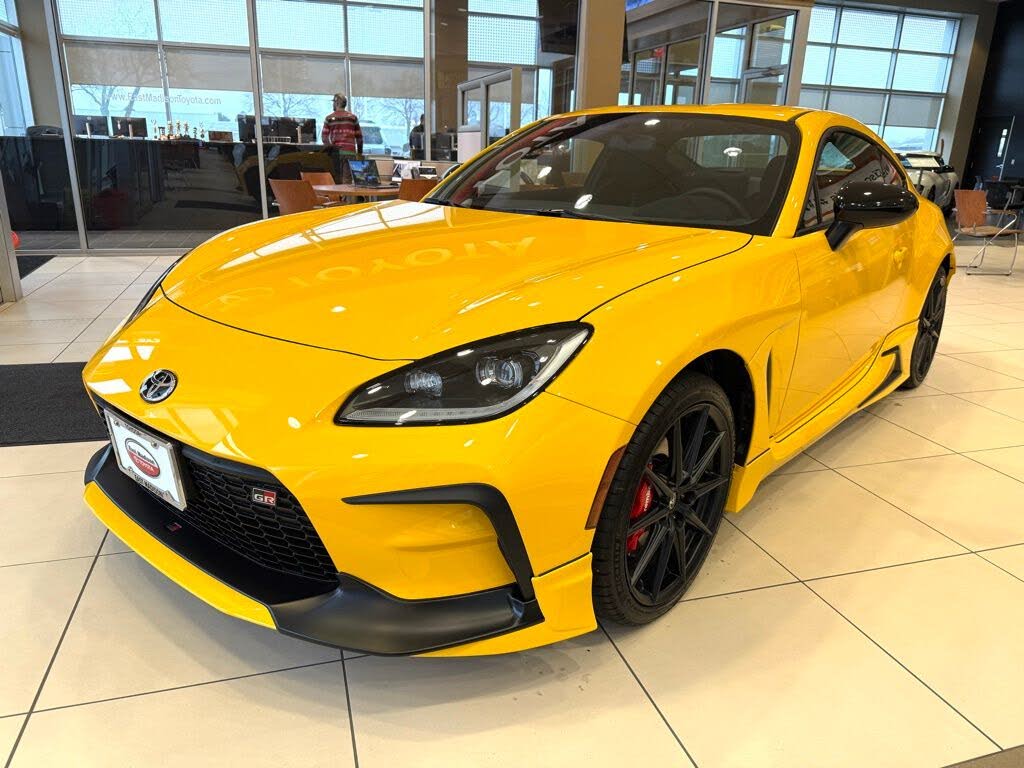 2026 Toyota GR86 Yuzu Edition RWD