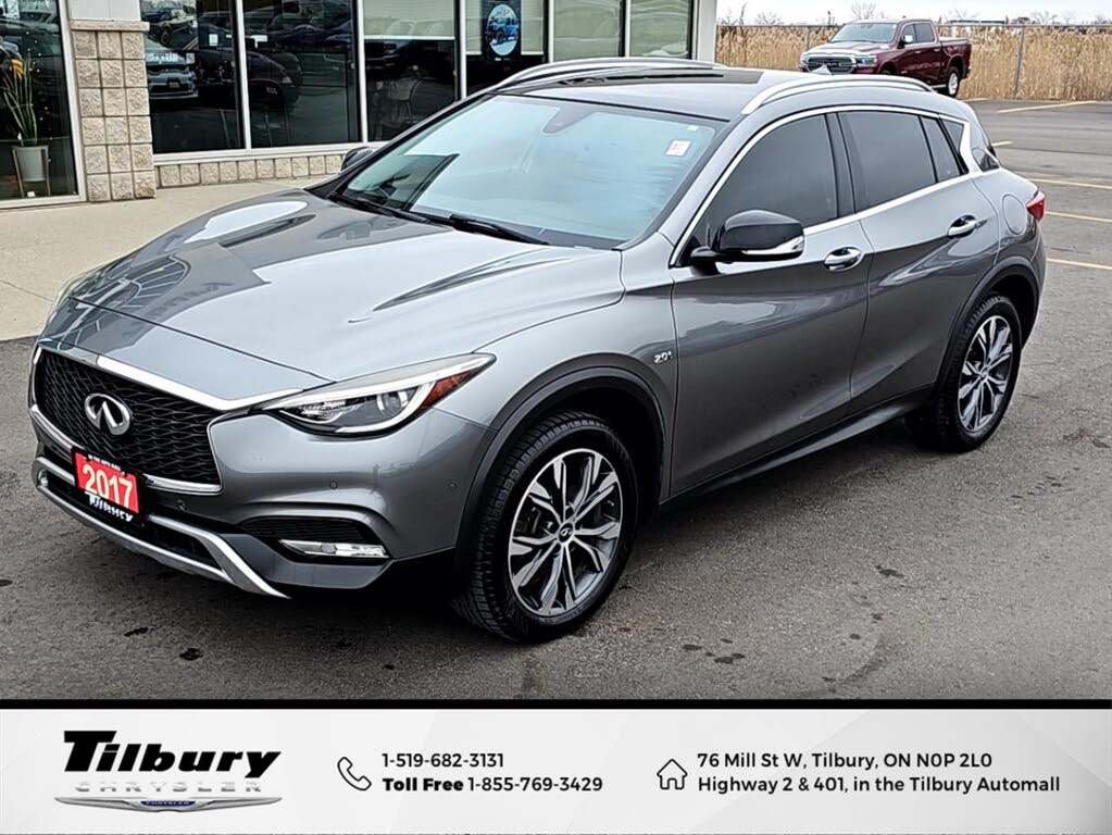 2017 INFINITI QX30 AWD