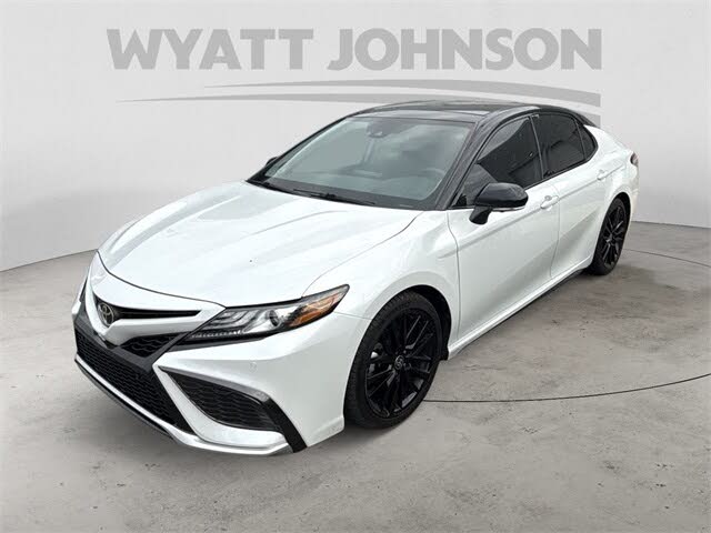 2021 Toyota Camry XSE V6 FWD