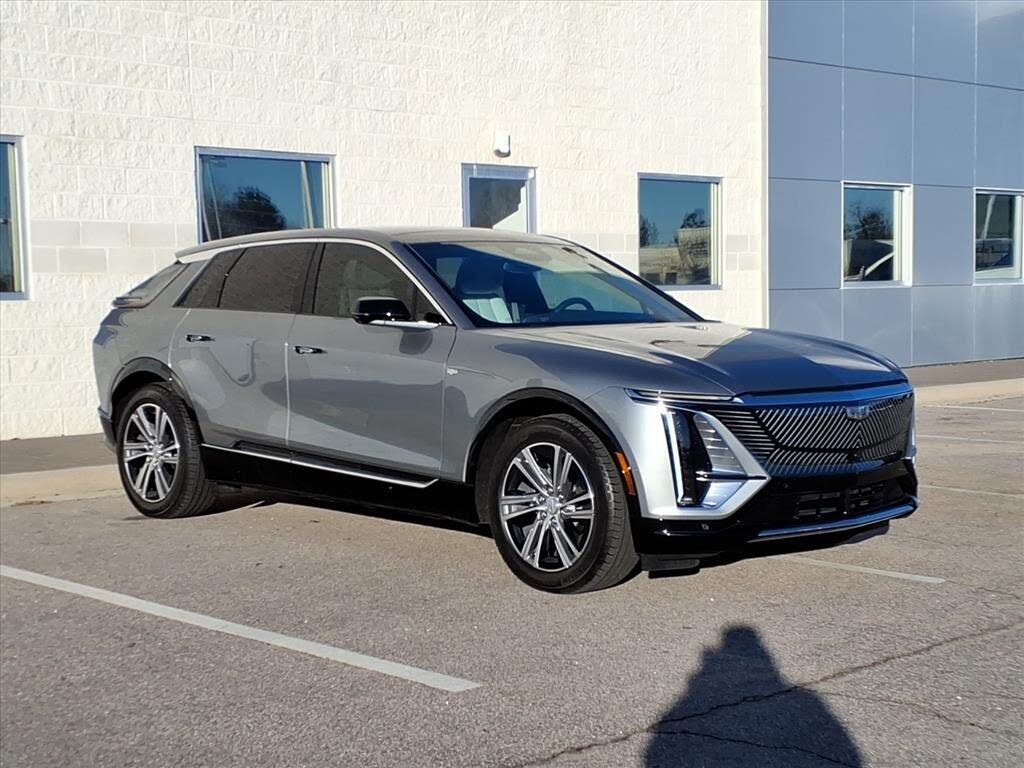 2024 Cadillac LYRIQ Luxury 2 AWD