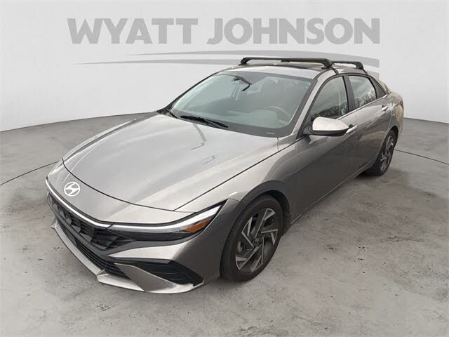 2024 Hyundai Elantra SEL FWD