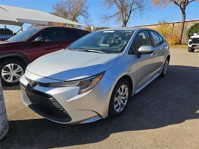 2024 Toyota Corolla LE FWD