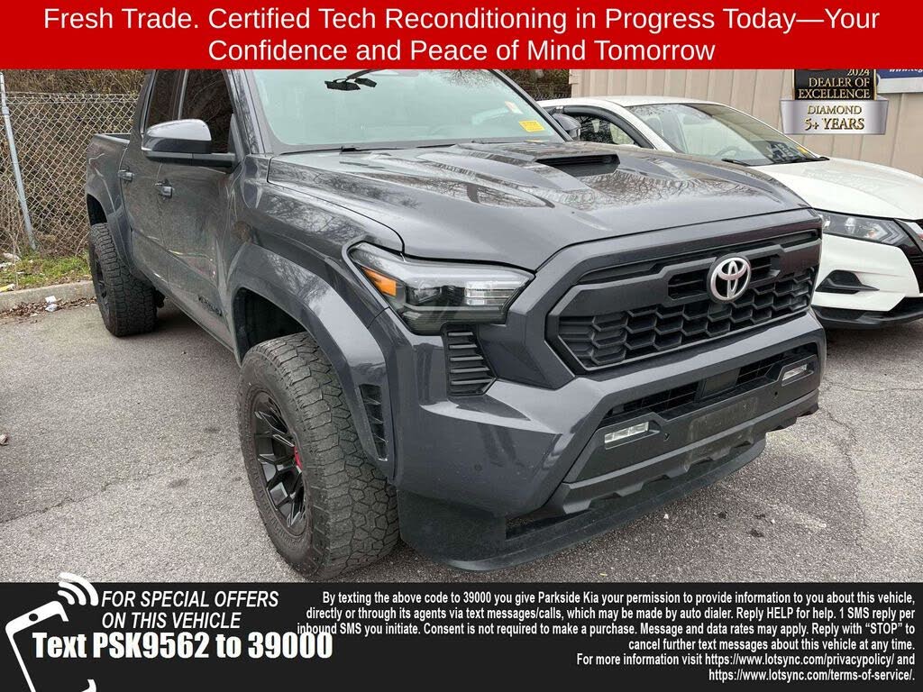 2024 Toyota Tacoma SR5 Double Cab 4WD