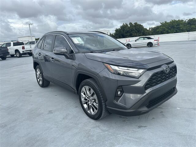 2025 Toyota RAV4 XLE Premium FWD