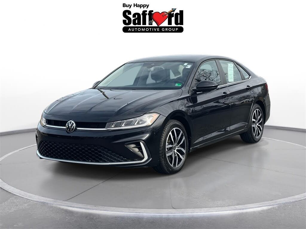 2025 Volkswagen Jetta SE FWD