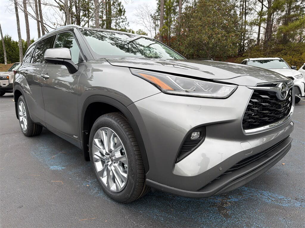 2026 Toyota Highlander Hybrid Limited AWD