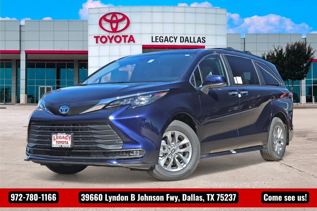 2026 Toyota Sienna XLE 7-Passenger FWD