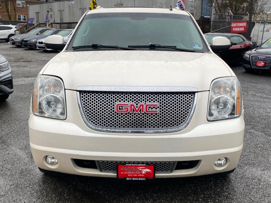 2013 GMC Yukon XL Denali 4WD