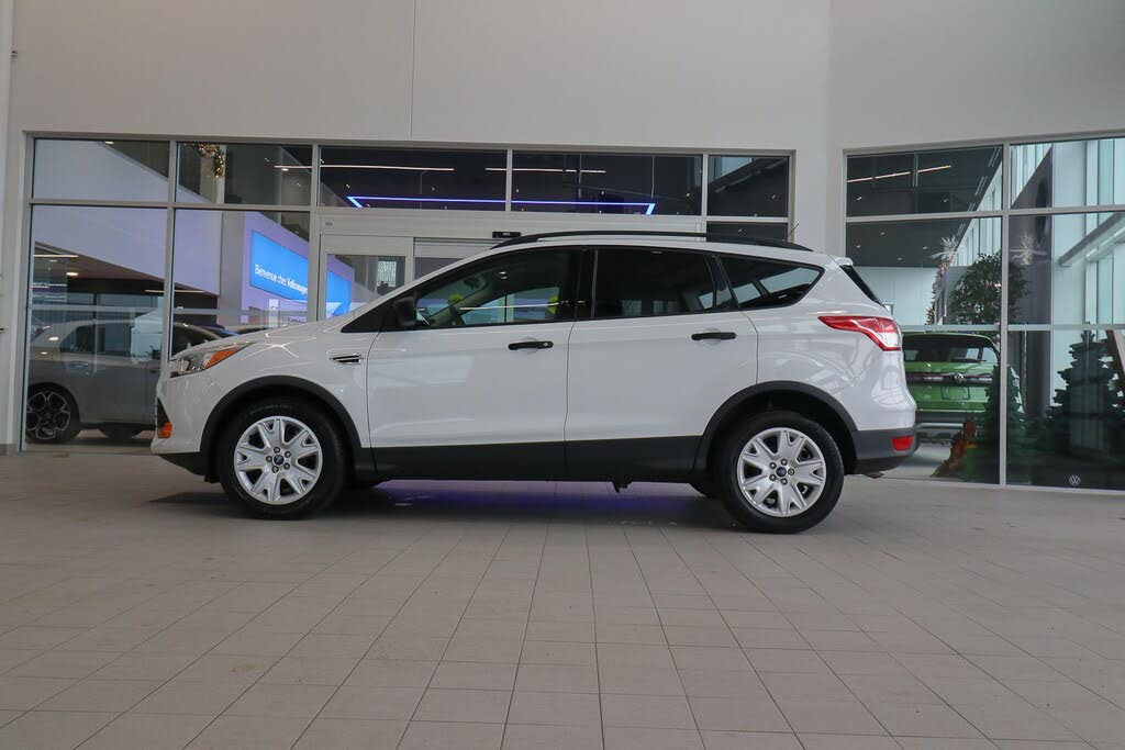 2015 Ford Escape S FWD