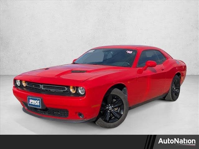 2016 Dodge Challenger SXT RWD