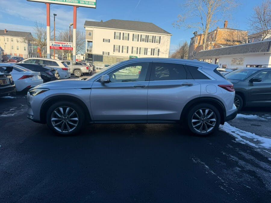 2019 INFINITI QX50 Essential AWD
