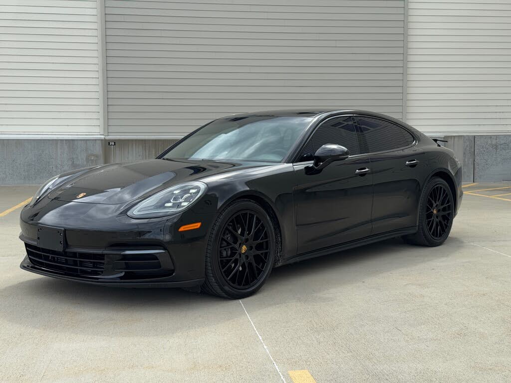 2020 Porsche Panamera 4 AWD