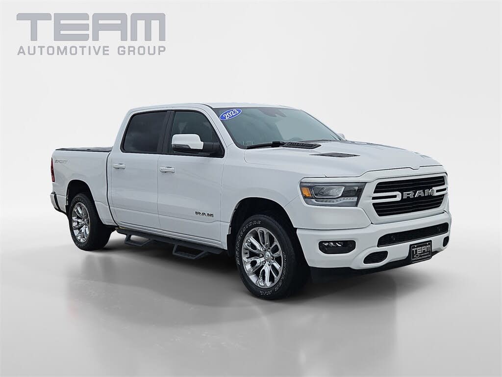 2023 RAM 1500 Laramie Crew Cab 4WD
