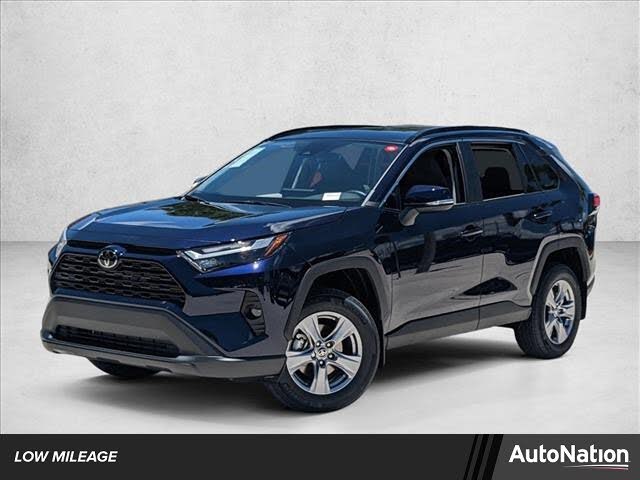 2025 Toyota RAV4 XLE FWD