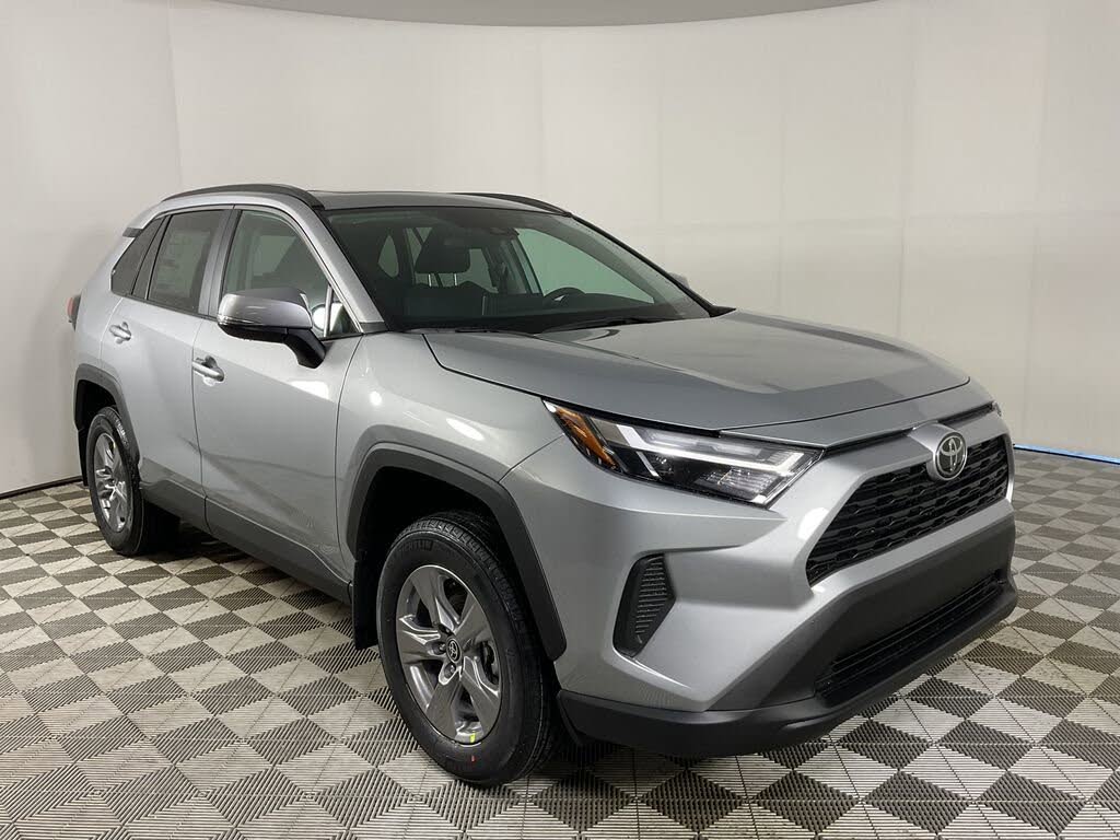 2025 Toyota RAV4 XLE AWD