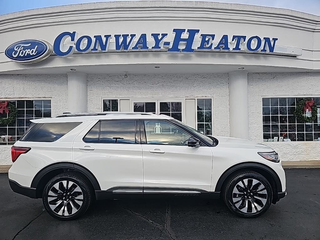 2026 Ford Explorer Platinum AWD