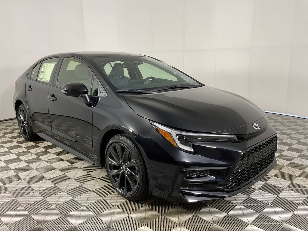 2026 Toyota Corolla Hybrid SE FWD