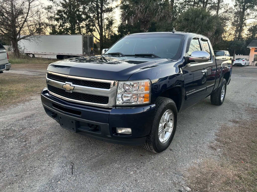 2011 Chevrolet Silverado 1500 LTZ Extended Cab 4WD