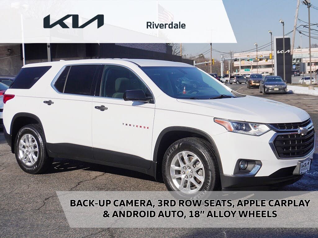 2020 Chevrolet Traverse LS AWD