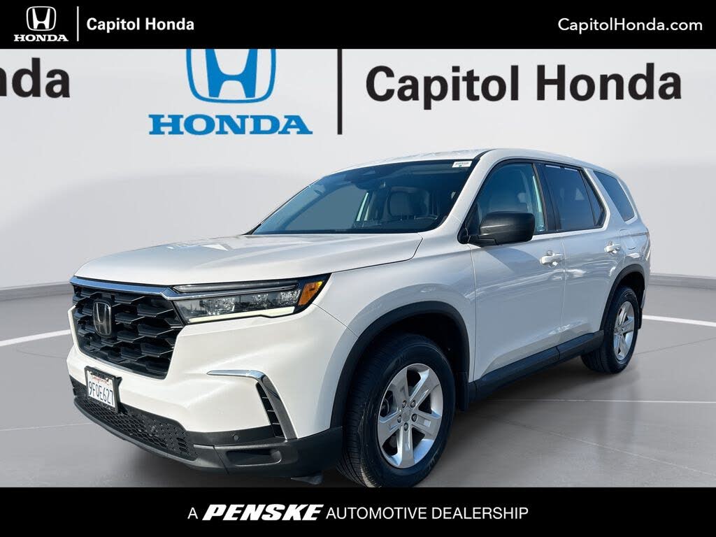 2023 Honda Pilot LX FWD