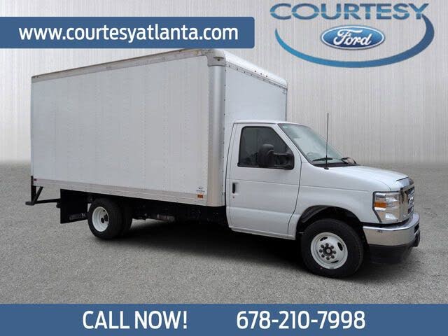 2025 Ford E-Series Chassis E-350 SD Cutaway SB DRW RWD