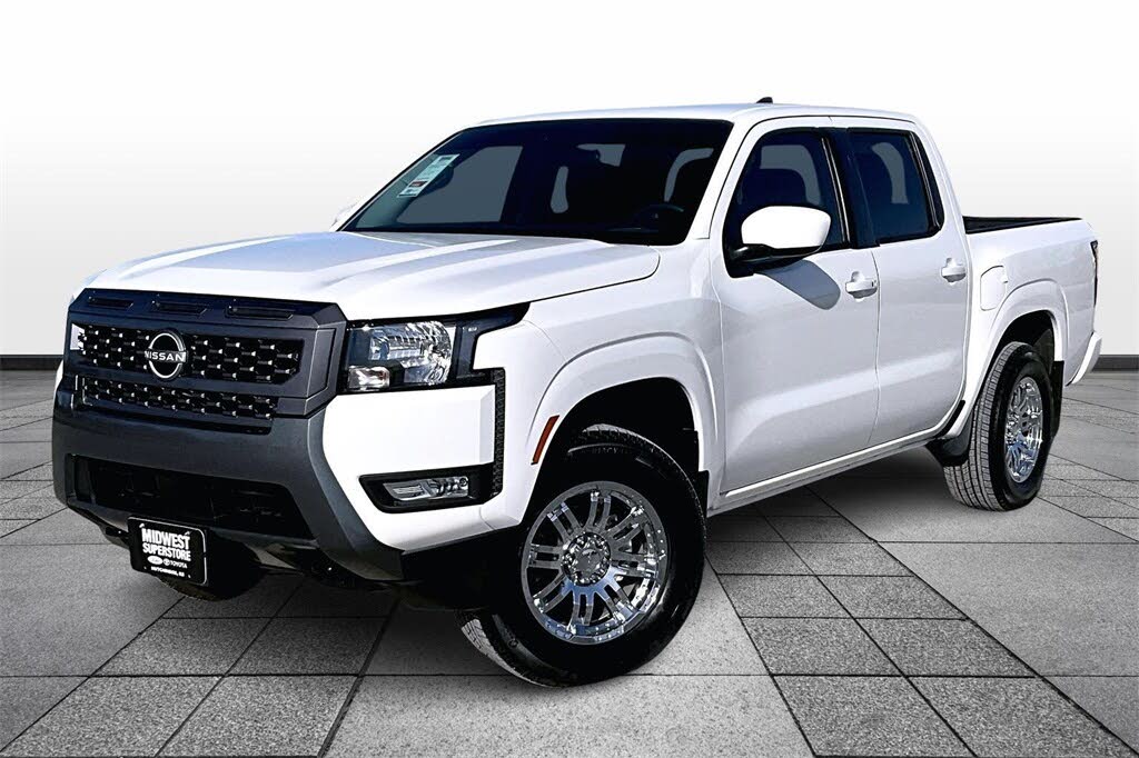 2025 Nissan Frontier SV Crew Cab 4WD
